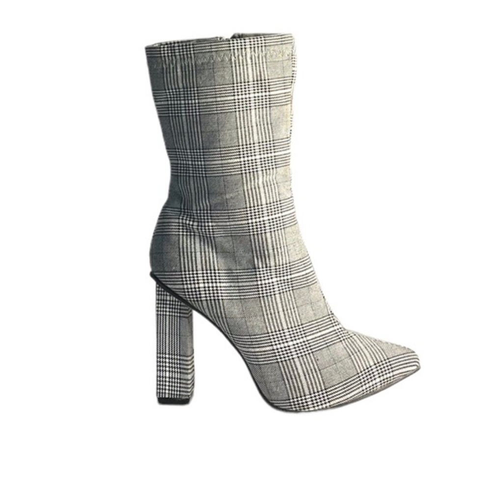 Grey Plaid pointed toe bootie